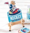 Καδράκι σε καβαλέτο Mickey Fun Day Out ξυλινη μπομπονιερα βαπτισης